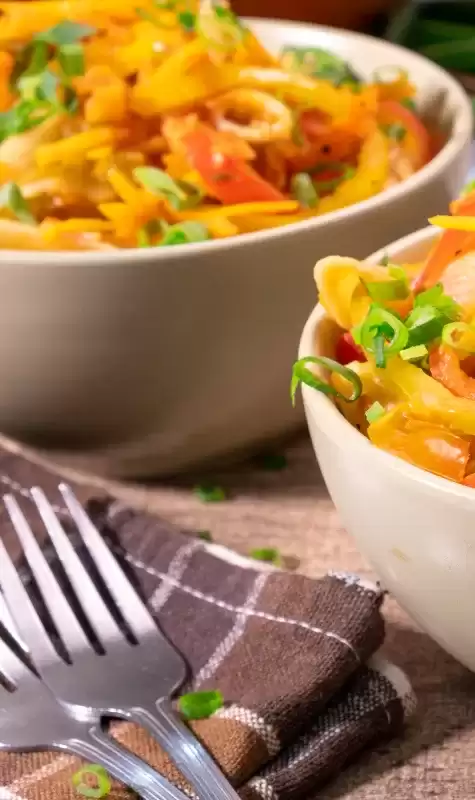 Sideview of Rasta Pasta in a bowl