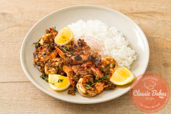 Jerk shrimps with rice