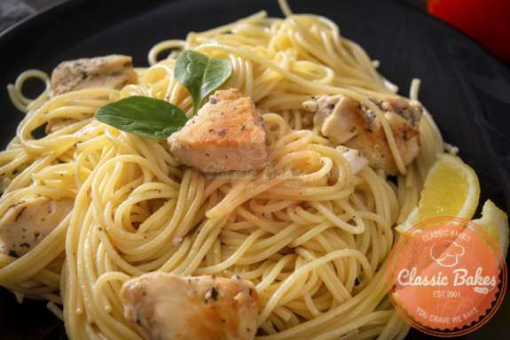 Close up shot of Lemon Chicken Pasta in a plate