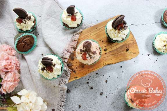 Overview of Vegan Oreo Cupcakes