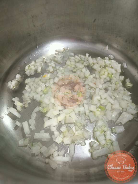 Sautéing onions 